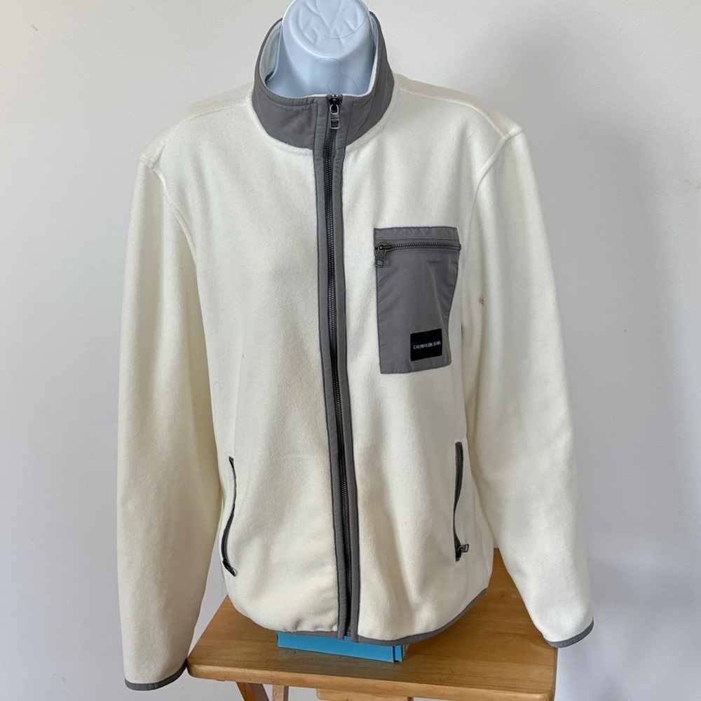 Calvin Klein Jeans Ivory and Gray Performance Jacket Size Medium